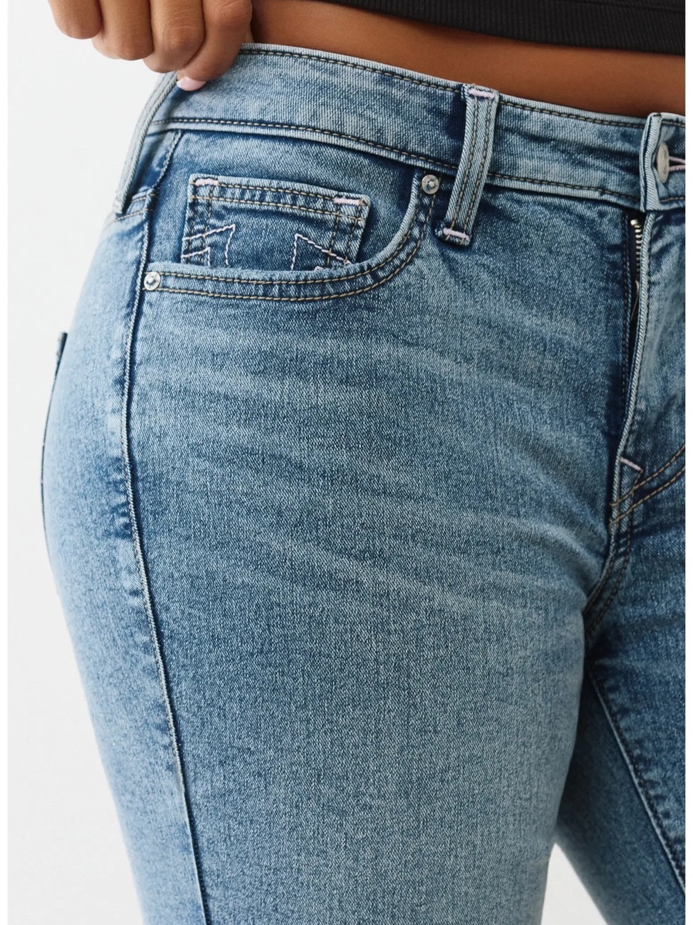 True Religion Women’s Mid-Rise Billie Straight Leg Light Wash Jeans Size 27 - Picture 5 of 16